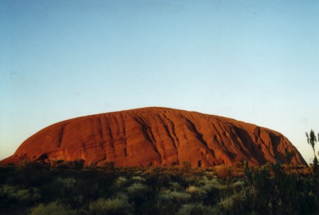 Uluru (Ayer's Rock) bij sunrise.