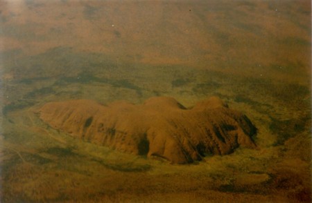 Uluru - van een aantal kilometers hoog.