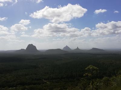Wild Horse Mt Lookout, Glasshouse Mountains. (Australië - 2018)
