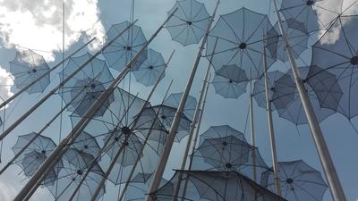 The Zongolopoulos Umbrellas in Thessaloniki. (Griekenland - 2018)