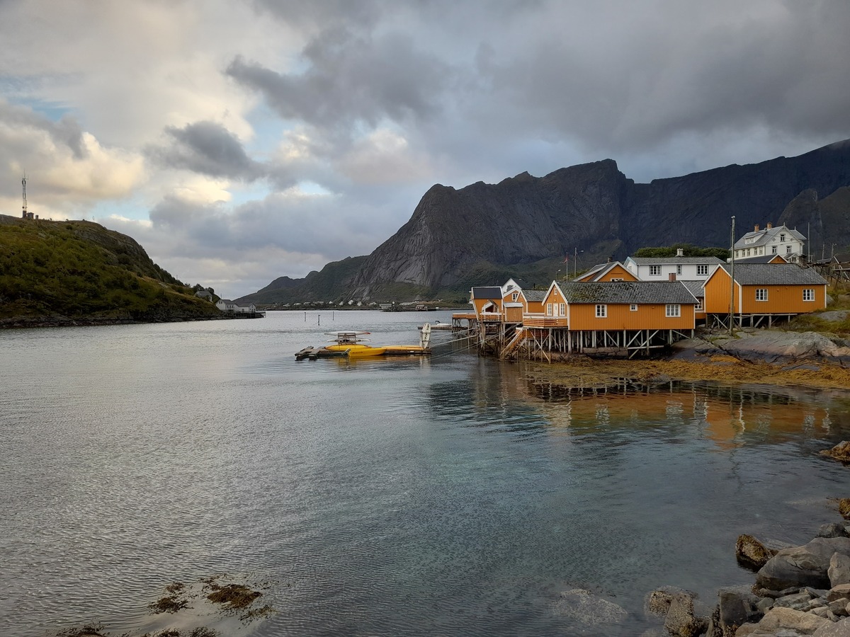 Het vissersdorpje Reine op de Lofoten (Noorwegen - 2021)